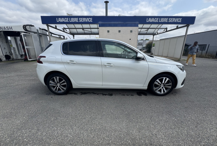 Peugeot 308  1.2  130ch Allure S&S 
