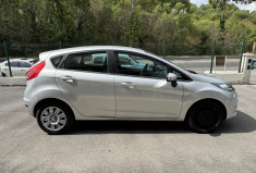 Ford Fiesta 5 portes 1.4 TDCi 70 ch TREND / 1ère main