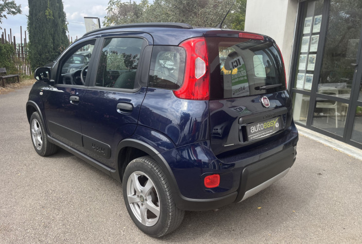 FIAT Panda 4x4 0.9 8v TwinAir 85ch 4x4 / Climatisation / faible kilométrage 