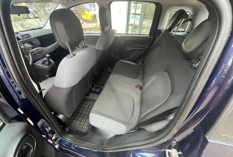 FIAT Panda 4x4 0.9 8v TwinAir 85ch 4x4 / Climatisation / faible kilométrage 