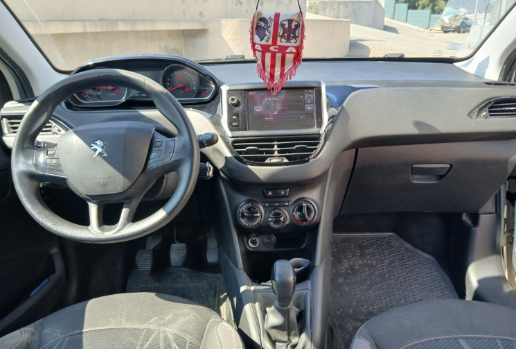 Peugeot 208 I 3 Portes 1.2 VTi 12V 82 ACTIVE
