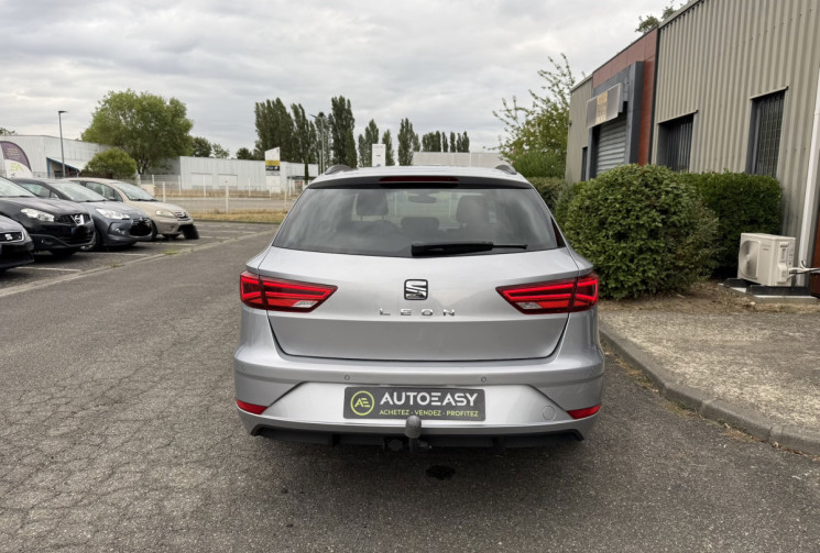 SEAT LEON ST 1.5 DSG7 150 / Carplay / Attelage