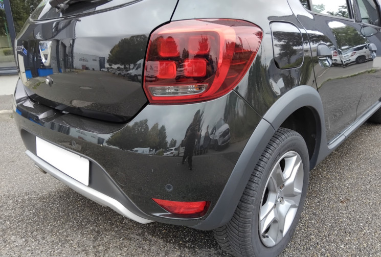 Dacia Sandero STEPWAY 1.5 DCI 90ch - GPS - SUIVI COMPLET