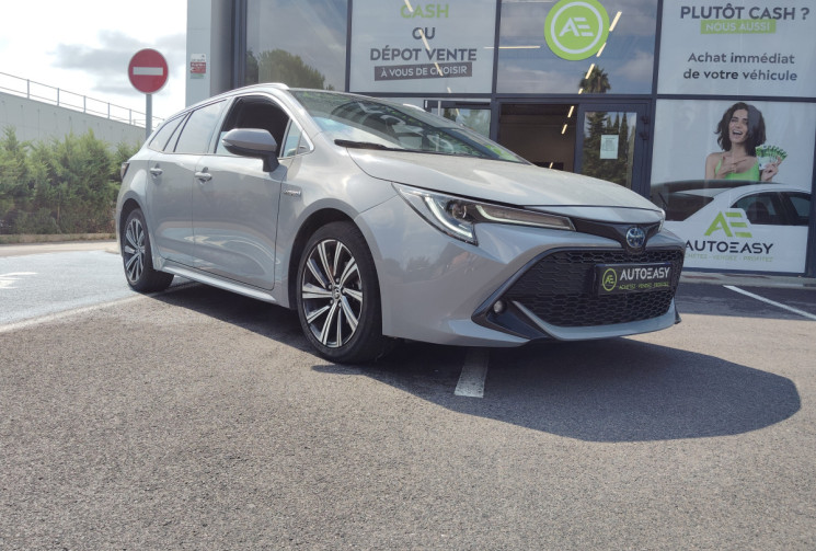 Toyota Corolla 122h Design MY21