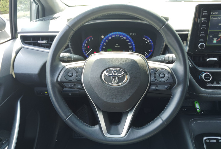 Toyota Corolla 122h Design MY21