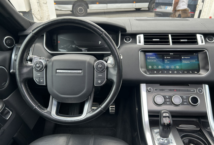 Land-Rover Range Rover Sport Mark V SDV6 3.0L 306 Ch HSE Dynamic * CARPLAY * TOIT OUVRANT * CAMERA