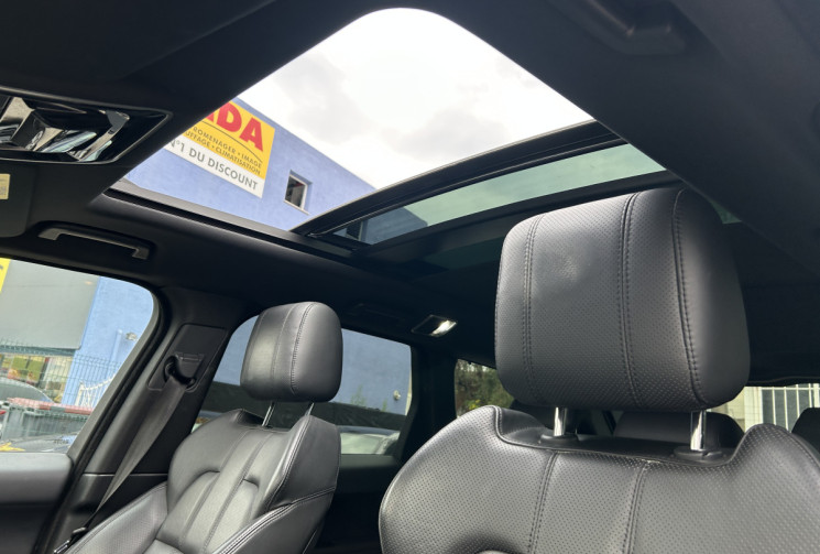 Land-Rover Range Rover Sport Mark V SDV6 3.0L 306 Ch HSE Dynamic * CARPLAY * TOIT OUVRANT * CAMERA