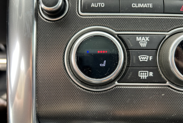 Land-Rover Range Rover Sport Mark V SDV6 3.0L 306 Ch HSE Dynamic * CARPLAY * TOIT OUVRANT * CAMERA