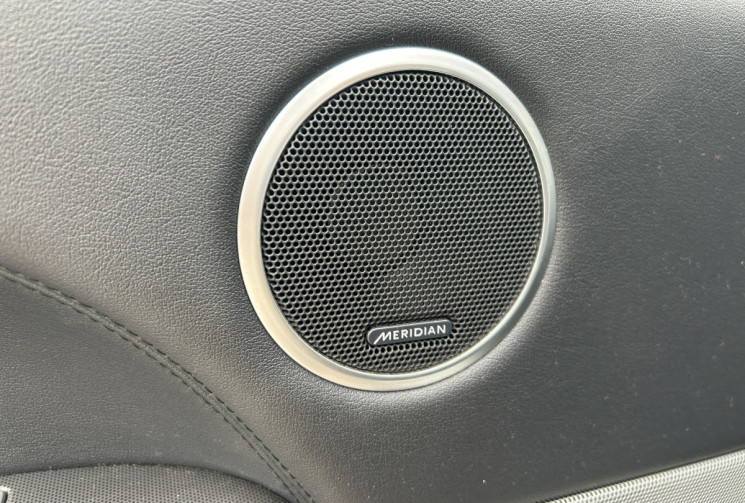 Land-Rover Range Rover Sport Mark V SDV6 3.0L 306 Ch HSE Dynamic * CARPLAY * TOIT OUVRANT * CAMERA