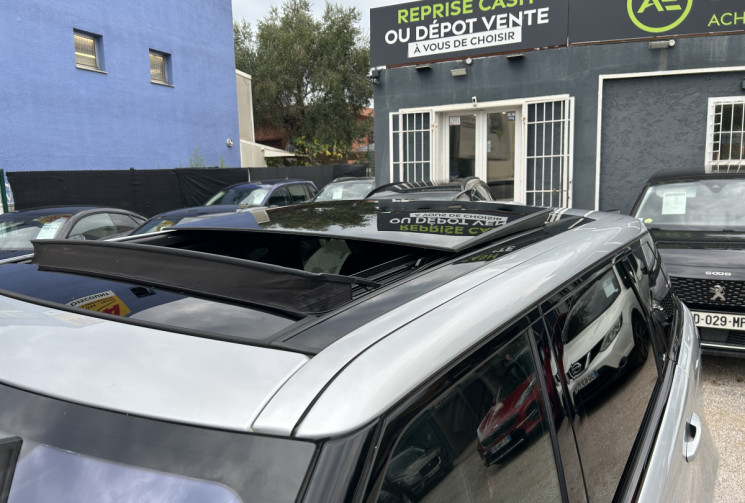 Land-Rover Range Rover Sport Mark V SDV6 3.0L 306 Ch HSE Dynamic * CARPLAY * TOIT OUVRANT * CAMERA