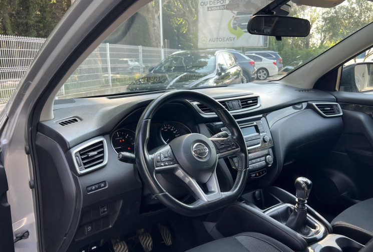 Nissan Qashqai 1.6 dCi 130 Acenta 4x2 / Radars AV AR / Entretien à Jour / Moteur à Chaine
