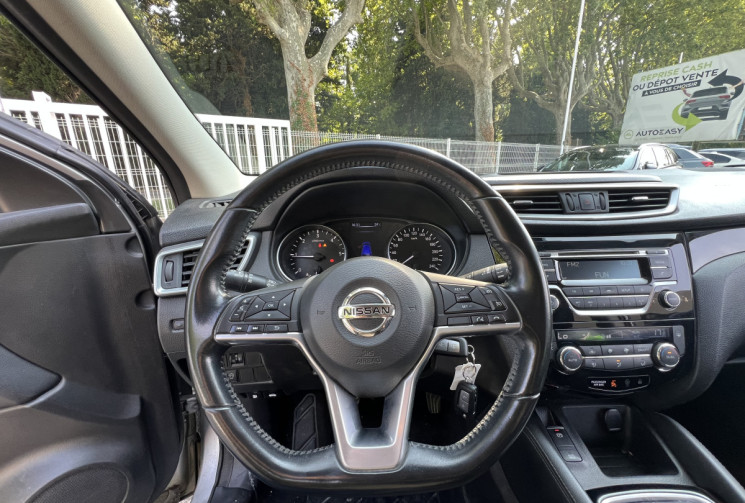 Nissan Qashqai 1.6 dCi 130 Acenta 4x2 / Radars AV AR / Entretien à Jour / Moteur à Chaine