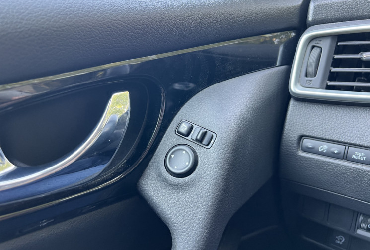 Nissan Qashqai 1.6 dCi 130 Acenta 4x2 / Radars AV AR / Entretien à Jour / Moteur à Chaine