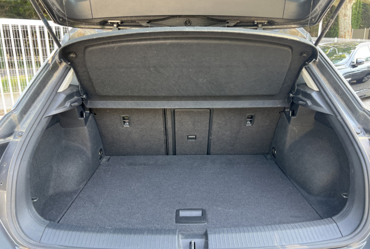 Volkswagen T-Roc 1.0 TSI 115 Lounge BVM6 / Véhicule Français / Caméra / GPS / 2ème Main