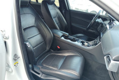 Jaguar XE 2.0D 180ch R-Sport BVA8 février 2016