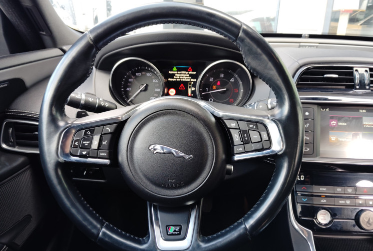 Jaguar XE 2.0D 180ch R-Sport BVA8 