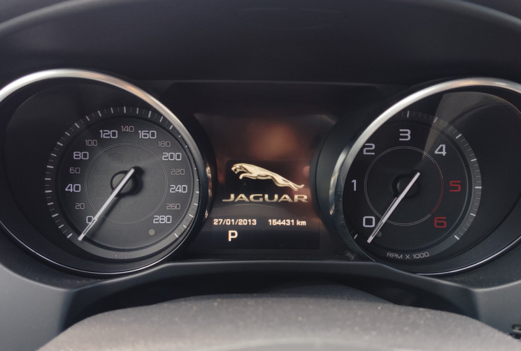 Jaguar XE 2.0D 180ch R-Sport BVA8 février 2016
