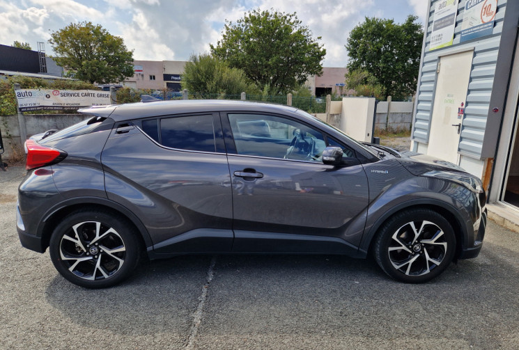 Toyota C-HR 122h Edition 2WD E-CVT RC18