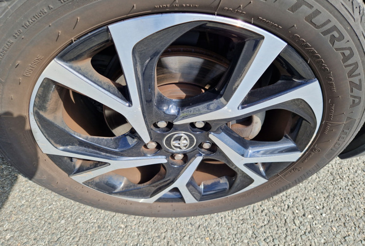 Toyota C-HR 122h Edition 2WD E-CVT RC18