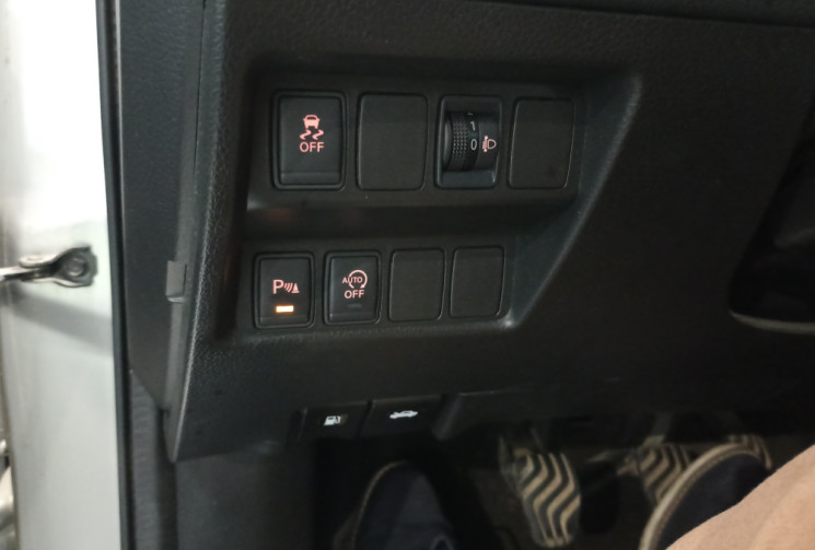Nissan Qashqai 1.5 dCi 110ch Connect Edition