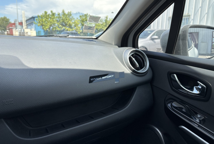 Renault Clio GT 120cv 1.2 TCe EDC6 Boîte auto * Renault Sport * Caméra * RS mode * Entretien Ok