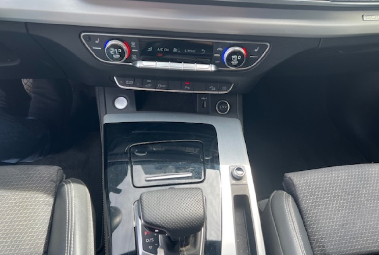 Audi Q5 2.0 TFSI Quattro S-Tronic7 S-LINE