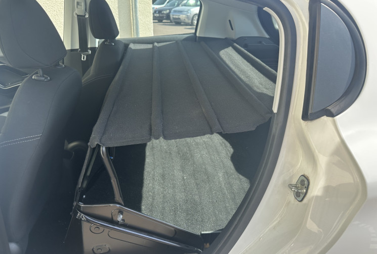 Peugeot 208 1.4 HDI 68 CH SOCIETE