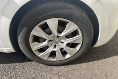 Peugeot 208 1.4 HDI 68 CH SOCIETE
