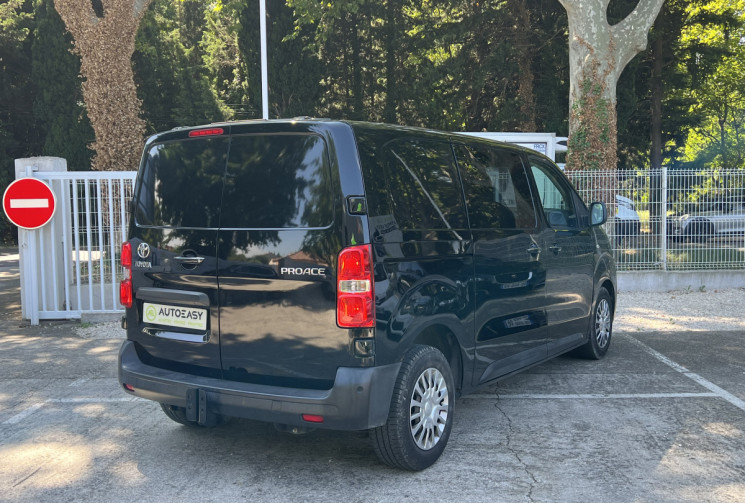 Toyota PROACE 2.0 D-4D 120 Cabine Approfondie Active EAT8 / 5 Places / Distri OK / Carplay /Attelage