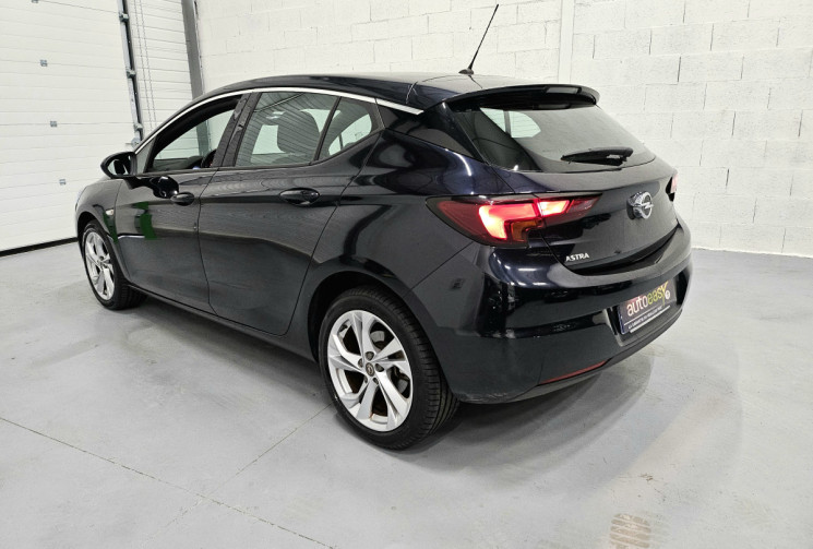 Opel Astra 1.6 d 136 cv dynamic / carplay / 33300 klm!!