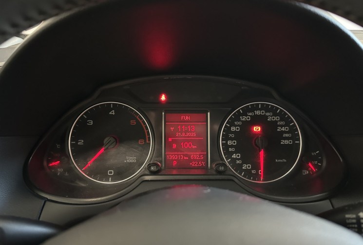 Audi Q5 2.0 TDI 170ch FAP Ambition Luxe quattro S tronic 7 / DISTRIBUTION OK