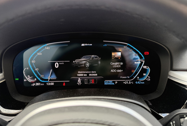 BMW Série 5 530 eA 292ch Lounge / PACK INNOVATION/ CARPLAY