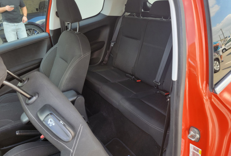 Peugeot 208 Phase 2 3 Portes 1.2 Puretech S&S 110 cv ALLURE