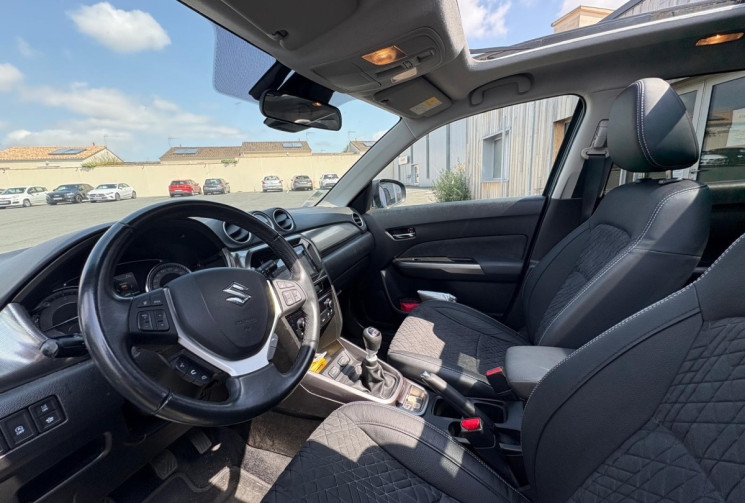 Suzuki Vitara PHASE 2 S 1.4 129 PRIVELEGE / PREMIERE MAIN / BON ETAT / GARANTIE 12 MOIS 