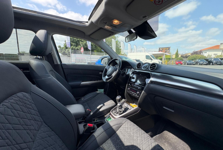 Suzuki Vitara PHASE 2 S 1.4 129 PRIVELEGE / PREMIERE MAIN / BON ETAT / GARANTIE 12 MOIS 