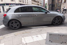 Mercedes Classe A 180D 116  CH AMG LINE TOIT PANO OUVRANT SIEGES ELECTRIQUES A MEMOIRES
