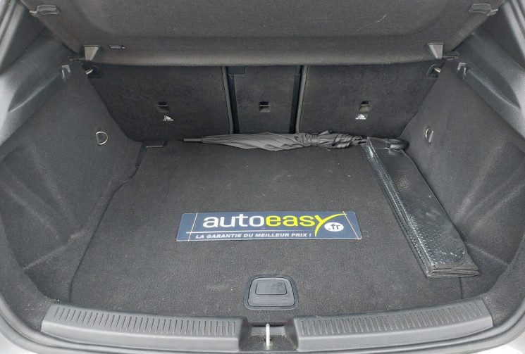 Mercedes Classe A 180D 116  CH AMG LINE TOIT PANO OUVRANT SIEGES ELECTRIQUES A MEMOIRES