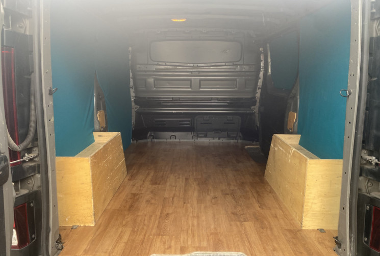 Renault Trafic L1H1 1.6 dCi 120 / Attelage / Climatisation