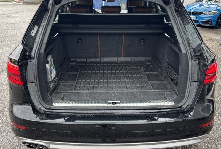 Audi A4 ALLROAD  3.0 V6 TDI 272 Design Luxe Quattro Tiptronic 8 - Full options