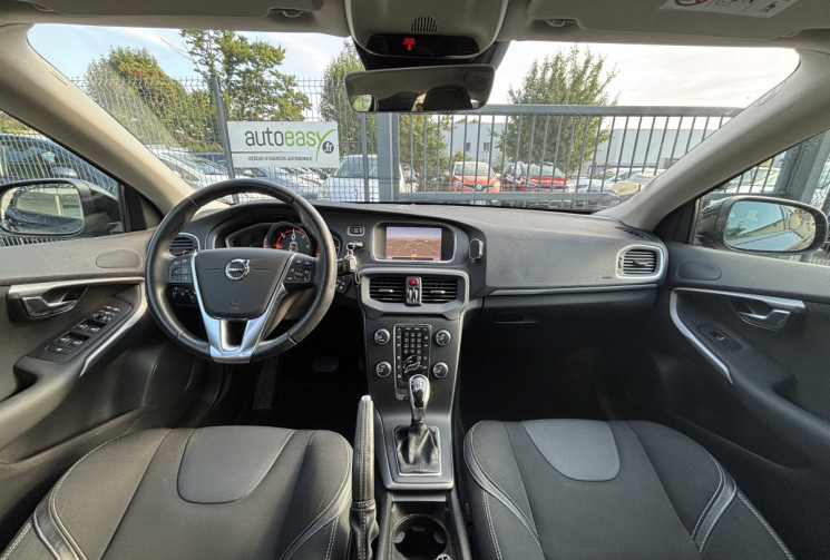 Volvo V40 D2 / 120 CH / BUSINESS GEARTRONIC