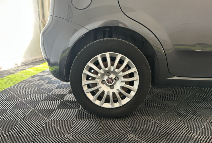 FIAT Punto 1.2 8v 69ch Lounge 5p
