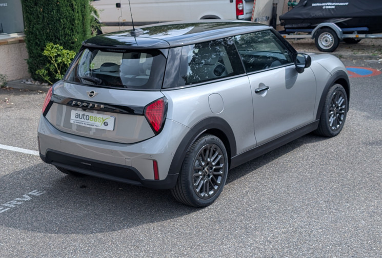 Mini Cooper 3 Portes C 156 ch Classic DKG7 / Neuve