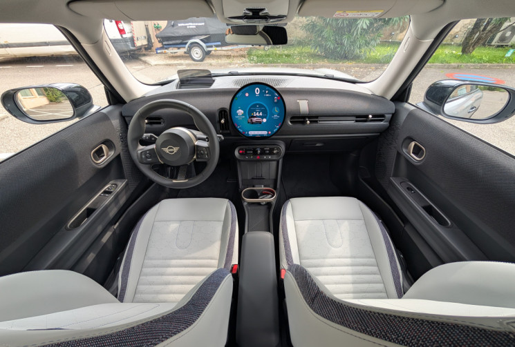Mini Cooper 3 Portes C 156 ch Classic DKG7 / Neuve / Prix catalogue 33 525 €