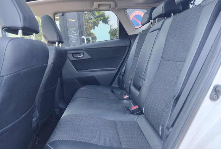 Toyota AURIS  Hybride 136h Style - Sièges chauffants - Toit Panoramique