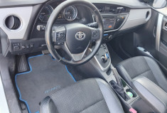 Toyota AURIS  Hybride 136h Style - Sièges chauffants - Toit Panoramique