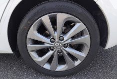 Toyota AURIS  Hybride 136h Style - Sièges chauffants - Toit Panoramique
