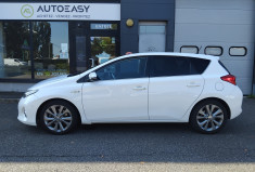 Toyota AURIS  Hybride 136h Style - Sièges chauffants - Toit Panoramique
