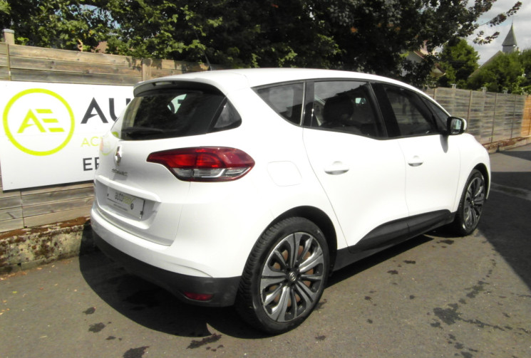 Renault Scénic SCENIC IV DCI 95 ENERGY LIFE