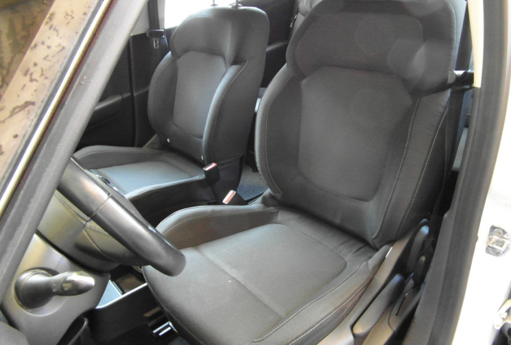 Renault Scénic SCENIC IV DCI 95 ENERGY LIFE