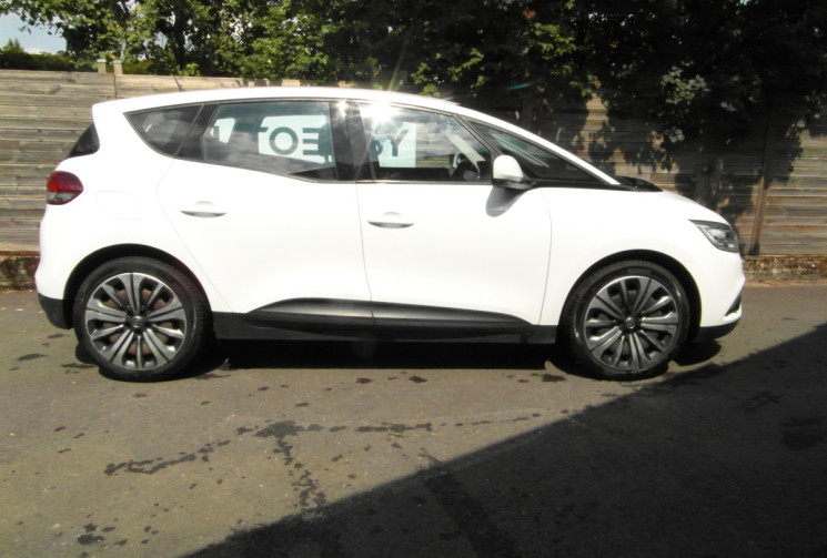 Renault Scénic SCENIC IV DCI 95 ENERGY LIFE
